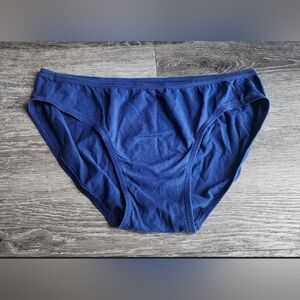 Men's bikini briefs